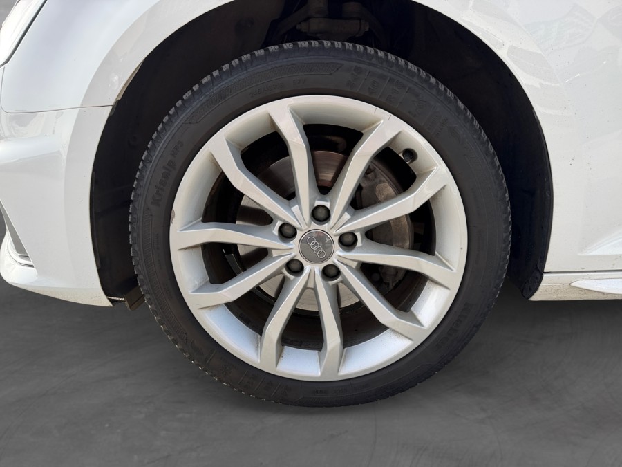 AUDI d'occasion A4 40 TDIQ S Line de 2018 Pontarlier (25)﻿