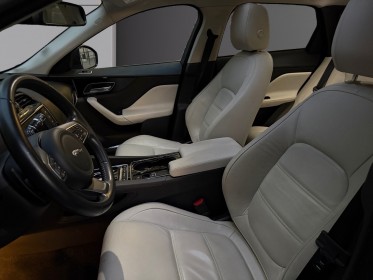 Jaguar f-pace 2.0 d 16v awd 180 cv garantie 12 mois occasion paris 17ème (75)(porte maillot) simplicicar simplicibike france