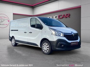 Renault trafic fourgon gn l2h1 1200 kg dci 120 e6 confort - garantie 12 mois - occasion simplicicar brest simplicicar...