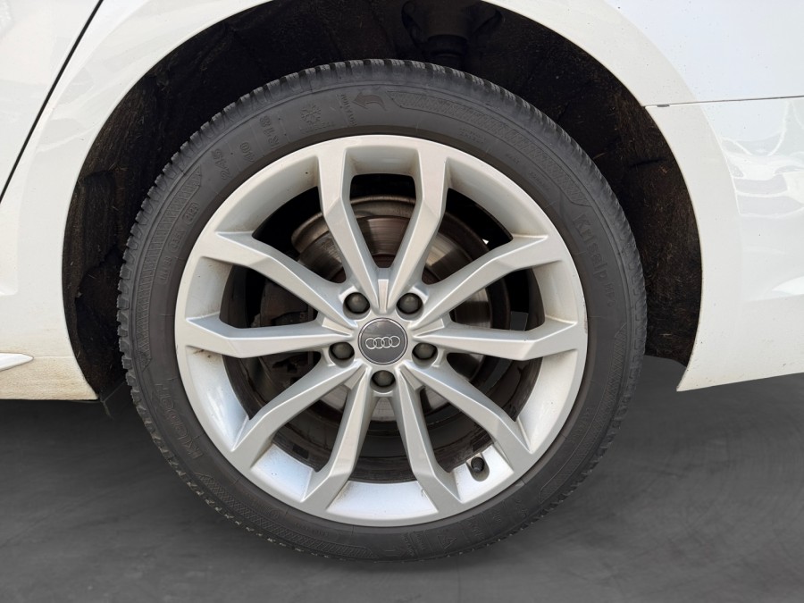 AUDI d'occasion A4 40 TDIQ S Line de 2018 Pontarlier (25)﻿