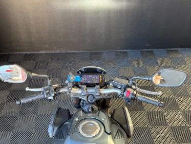 Honda cb650r poignées chauffantes shifter garantie 12 mois occasion simplicicar mery-sur-oise simplicicar simplicibike france