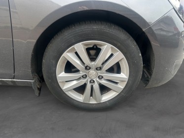 Peugeot 308 sw 1.6 bluehdi 120ch ss bvm6 allure, radar de recul, régulateur de vitesse, garantie 12 mois occasion...