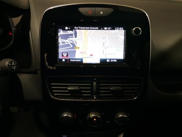 Renault clio iv business 90ch business origine france suivi 100% renault courroie accessoires changée garantie 12 mois...