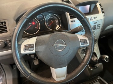 Opel zafira 1.7 cdti - 110 ch fap ecoflex cosmo pack / 1er main /7 places / distri ok a 180000 km. occasion avignon (84)...