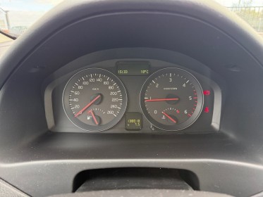 Volvo c30 2.0d 136 ch momentum entretien 100% volvo garantie 12 mois occasion simplicicar dijon simplicicar simplicibike france