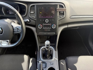 Renault megane iv berline business blue dci 115 business / distribution À jour occasion simplicicar st-maximin simplicicar...