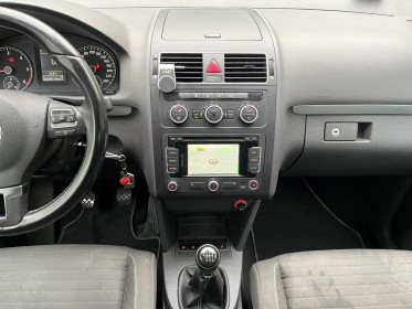 Volkswagen touran 1.6 tdi 105 fap bluemotion cup occasion simplicicar st-maximin simplicicar simplicibike france
