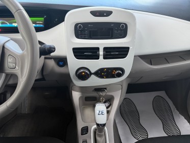 Renault zoe r240 88ch 40kwh life occasion simplicicar veauche simplicicar simplicibike france