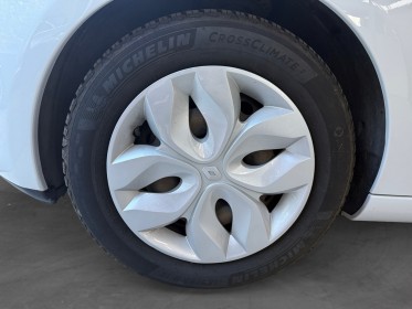 Renault zoe r240 88ch 40kwh life occasion simplicicar veauche simplicicar simplicibike france