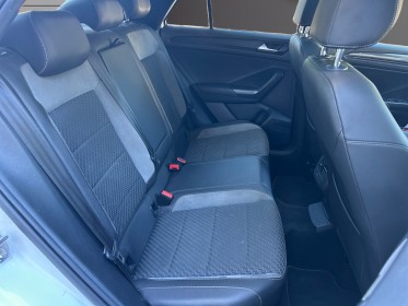 Volkswagen t-roc 2.0 tdi 150 dsg7 r-line / toit ouvrant / caméra / carplay occasion simplicicar veauche simplicicar...