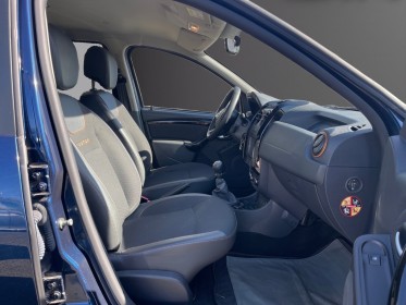 Dacia duster dci 110 4x2 explorer garantie 12mois occasion parc voitures beauvais simplicicar simplicibike france