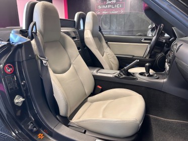Mazda mx5 1.8 126ch kaminari sieges chauffants cabriolet garantie 12 mois occasion simplicicar villebon-sur-yvette...