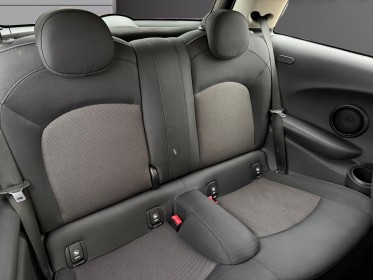Mini cooper 116 ch hatch 3 portes bluetooth garantie 12 mois occasion simplicicar dijon simplicicar simplicibike france