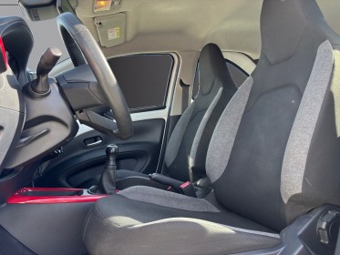 Toyota aygo x 1.0 vvt-i 72 dynamic occasion simplicicar frejus  simplicicar simplicibike france