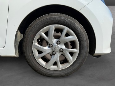 Hyundai i10 1.0 66 bvm5 initia garantie 12 mois occasion simplicicar le mans simplicicar simplicibike france