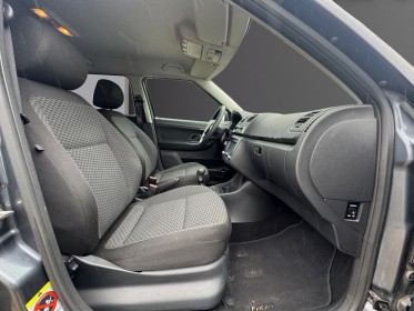 Skoda fabia n1 1.2 tsi 85 active || garantie 12 mois || occasion osny simplicicar simplicibike france