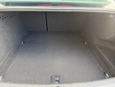 Audi a4 a4 2.0 tdi 143 s line bluetooth radars de recul clim auto occasion simplicicar toulouse sud simplicicar simplicibike...