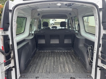 Renault kangoo express blue dci 95 grand confort / entretien complet renault occasion simplicicar st-maximin simplicicar...