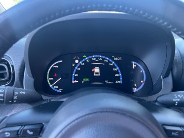 Toyota yaris cross hybride my22 116h 2wd trail marchepieds standardisés occasion simplicicar labarthe simplicicar...