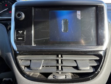 Peugeot 208 1.6 e-hdi 92ch bvm5 féline/ radar ar/ intérieur cuir/ sièges chauffants occasion simplicicar orgeval ...