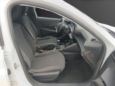 Peugeot 208 1.2 puretech 100ch ss bvm6  finition active pack / line assist / caméra de recul occasion réunion ville st...