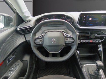 Peugeot 208 1.2 puretech 100ch ss bvm6  finition active pack / line assist / caméra de recul occasion réunion ville st...