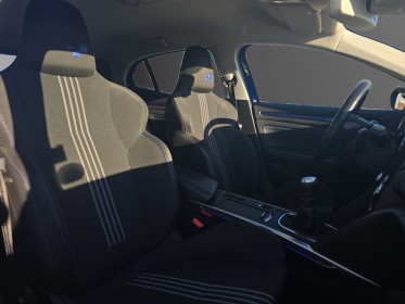 Renault megane iv berline dci 115 ch caméra de recul apple carplay révisée garantie 12 mois occasion simplicicar vichy...