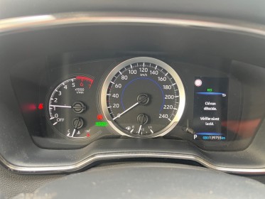 Toyota corolla touring sports hybride pro my20 pro hybride 122h dynamic business garantie 12 mois occasion simplicicar le...