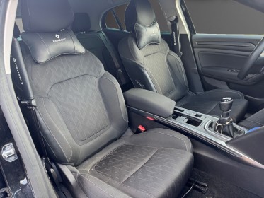 Renault megane iv berline tce 140 fap limited  applecarplay  roue de secours  garantie 12 mois occasion simplicicar vernon...