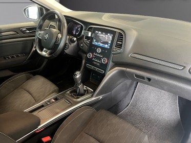 Renault megane iv berline tce 100 energy limited car play regulateur gps garantie 12 mois occasion simplicicar bordeaux ...
