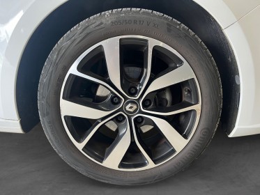 Renault megane iv berline tce 100 energy limited car play regulateur gps garantie 12 mois occasion simplicicar bordeaux ...