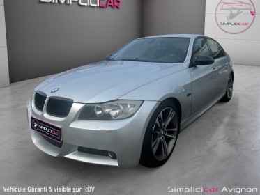 Bmw serie 3 e90 325d 197ch sport design / distri À chaine occasion avignon (84) simplicicar simplicibike france
