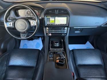 Jaguar f-pace v6 3.0 d - 300 ch awd bva8 r-sport échappement sport jantes 22 full option garantie 12 mois occasion...