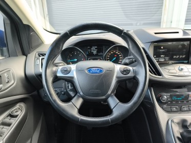 Ford kuga 2.0 tdci 150 ss 4x4 titanium -garantie 12 mois - occasion simplicicar brest simplicicar simplicibike france