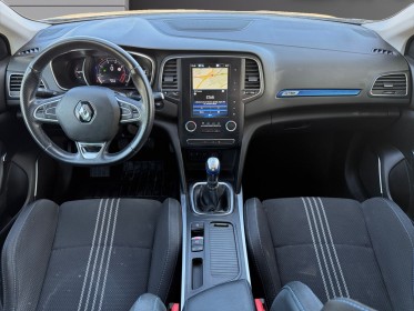 Renault megane iv berline tce 130 gt line apple carplay garantie 12 mois occasion simplicicar marignane  simplicicar...