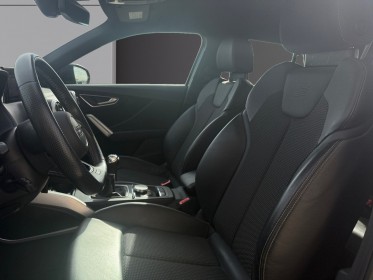 Audi q2 q2 35 tfsi 150 bvm6 s line, attelage amovible audi, carplay, caméra de recul, garantie 12 mois occasion simplicicar...