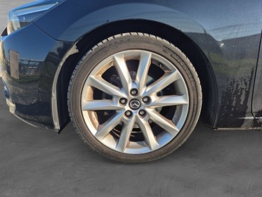 Mazda mazda3 2017 .2l skyactiv-d 150 ch selection garantie 12 mois carnet entretiens mazda occasion simplicicar royan...