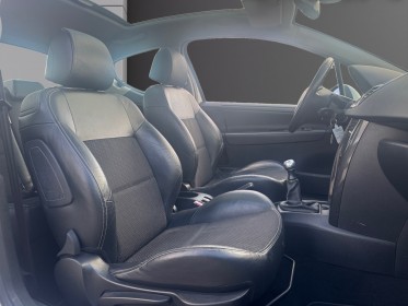 Peugeot 207 1.6 hdi 16v 110ch premium/ toit panoramique occasion simplicicar orgeval  simplicicar simplicibike france