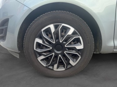 Opel corsa 1.2 - 85 ch twinport graphite occasion simplicicar beaune simplicicar simplicibike france