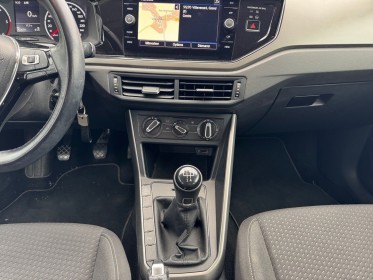 Volkswagen polo 1.6 tdi 80 ss bvm5 connect régulateur clim aides au stationnement garantie 12 mois occasion barberey...