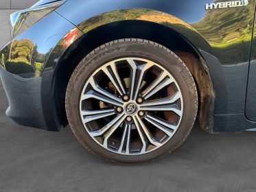 Toyota corolla pro hybride 122h design - garantie 12 mois occasion simplicicar vienne simplicicar simplicibike france