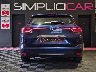 Renault megane iv estate tce 140 edc fap business intens garantie 12 mois occasion  simplicicar aix les bains simplicicar...