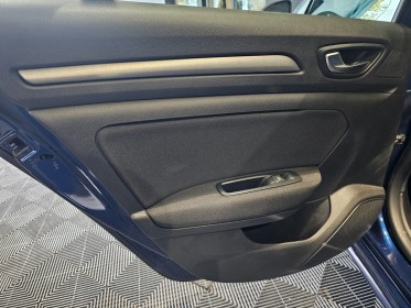 Renault megane iv estate tce 140 edc fap business intens garantie 12 mois occasion  simplicicar aix les bains simplicicar...