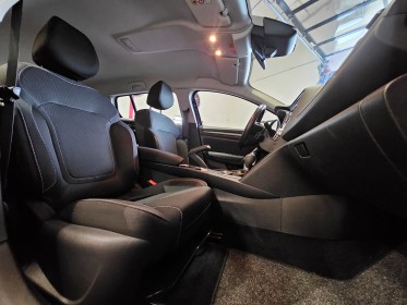 Renault megane iv estate tce 140 edc fap business intens garantie 12 mois occasion  simplicicar aix les bains simplicicar...