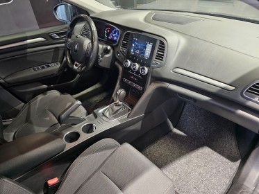 Renault megane iv estate tce 140 edc fap business intens garantie 12 mois occasion  simplicicar aix les bains simplicicar...