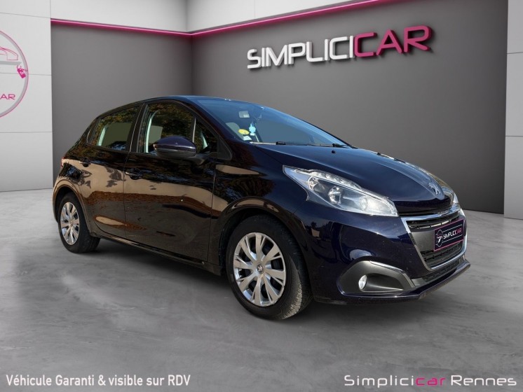 Peugeot 208 1.5 bluehdi 100ch bvm5 - carplay - clim - régulateur de vitesse occasion simplicicar rennes simplicicar...