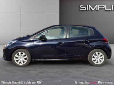 Peugeot 208 1.5 bluehdi 100ch bvm5 - carplay - clim - régulateur de vitesse occasion simplicicar rennes simplicicar...