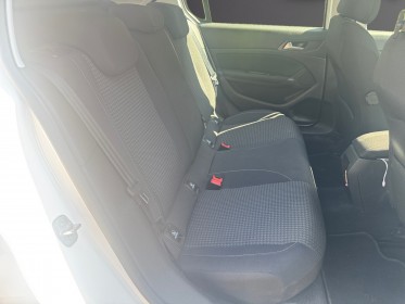 Peugeot 308 bluehdi 100ch ss bvm6 active pack - garantie 12 mois occasion simplicicar vienne simplicicar simplicibike france