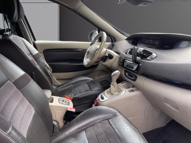 Renault grand scenic iii dci 110 initiale edc 7 places / boite automatique / toit ouvrant / sièges chauffants / caméra /......