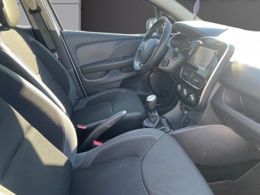 Renault clio iv dci 75ch 5 places - entretiens renault - distribution faite - garantie 12 mois occasion simplicicar salon de...